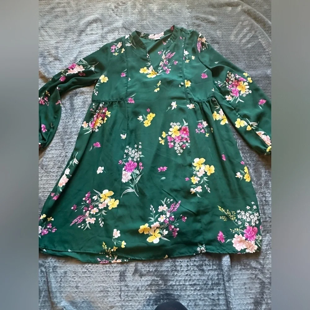 Old Navy Dress Womens Size M Green Floral Lightweight Long Sleeve Above The Knee